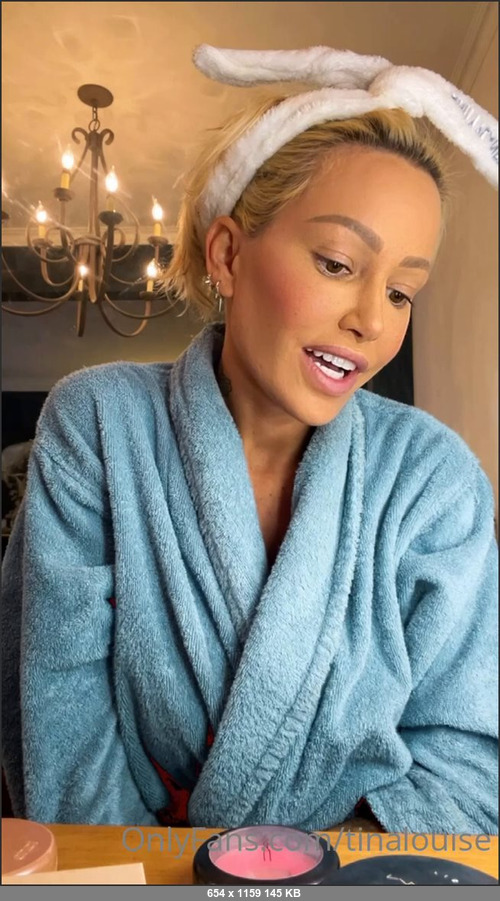 MEGA-FANS – tinalouise-23-11-2021-the start to Tina Tuesdays  just woke up   cant wait to bring you along my day with me  you ready babe