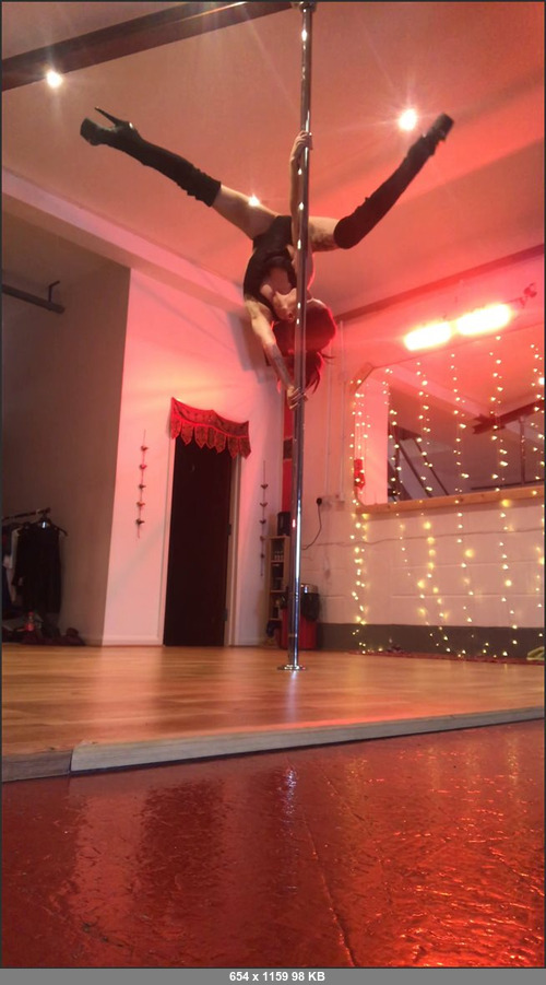 MEGA-FANS – xxmelodyxx31xx-05-01-2020-When she does a happy dance for nailing a trick )