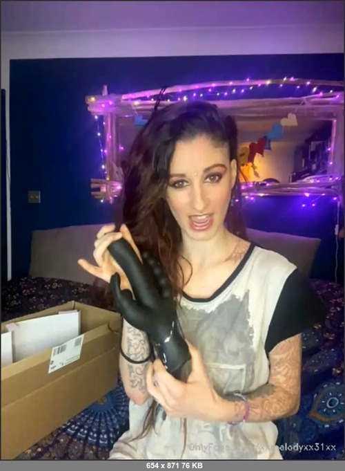 MEGA-FANS – xxmelodyxx31xx-06-03-2021-Stream started at 03 06 2021 06 53 pm Just unboxing my new toys ) add to the campaign if you want vids tonight