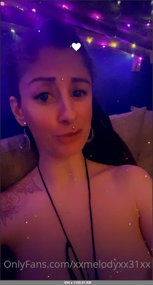 MEGA-FANS – xxmelodyxx31xx-06-04-2021-Joke of the day… press play