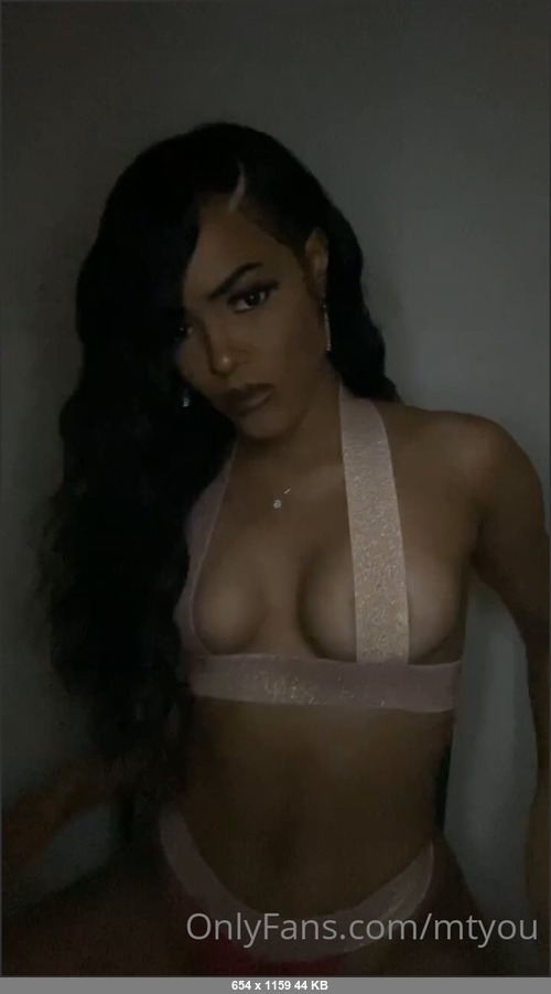 MEGA-FANS – mtyou 11-05-2020 22999571 Comment something nice to put a smile on my face, baby.  While I flood your TL.