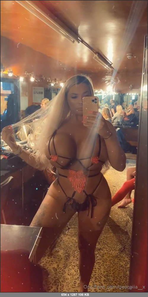 MEGA-FANS – ambermayy-02-11-2019-