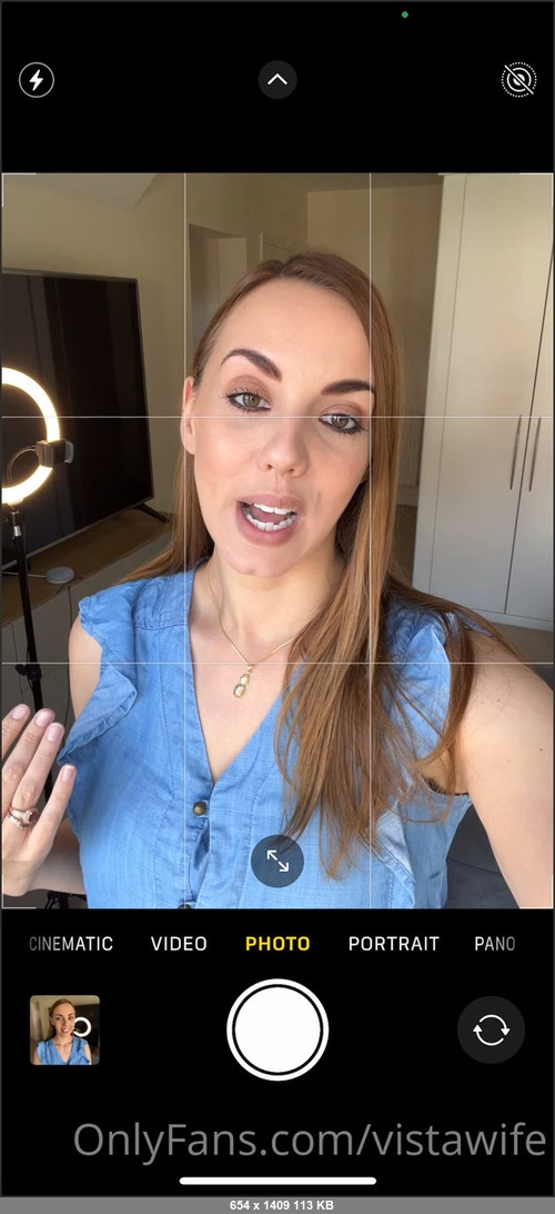 MEGA-FANS – vistawife-10-10-2021-Part Three   How to take good pictures   stand in front of a window on a good day    make sure your background is clean and tidy, dont have too much clutter ar