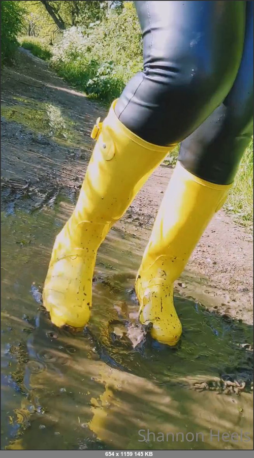 MEGA-FANS – shannonheelsfree-27-05-2021-Happy Belated Welly Wednesday   I took a few days off just to recharge (its been super busy), and heres some pics from my muddy walk in my favouri