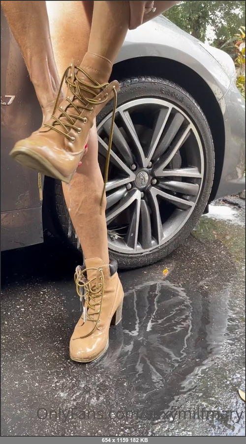 MEGA-FANS – sexymilfmary 11-06-2021 156504110 Legs are wet.