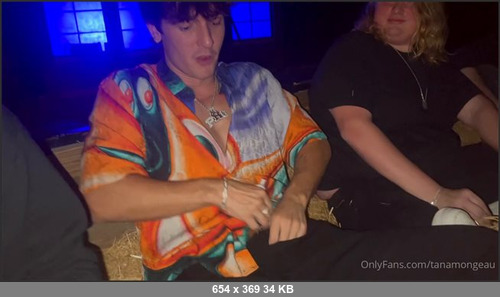 MEGA-FANS – tanamongeau-08-10-2021-show us ur dick Bryce   cum see us get fucked up at the haunted hayride, boob sweat and fondling for all  dm me a tip for 9.99 when you get there so