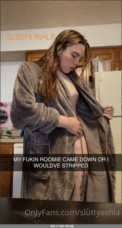 MEGA-FANS – sluttyashla-07-11-2021-Almost got caught hehe