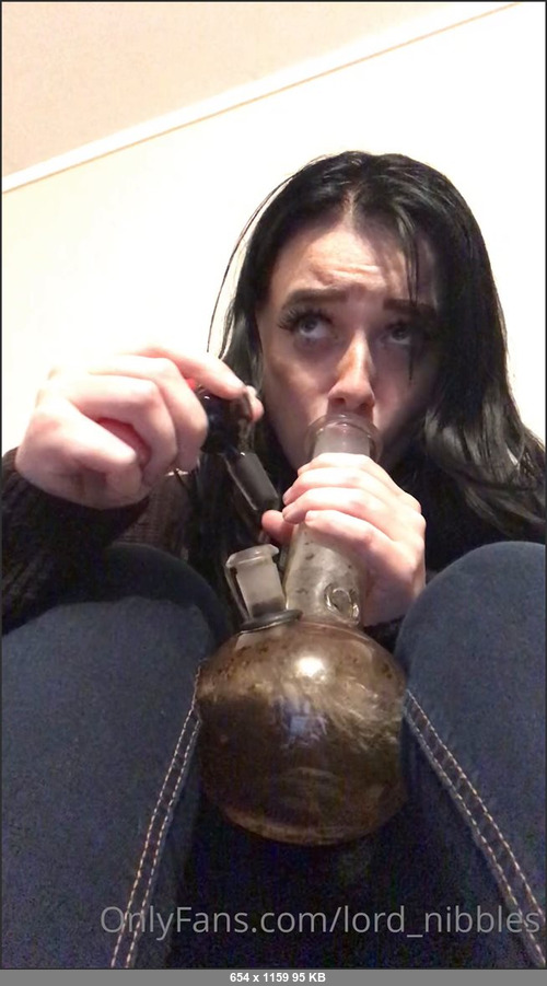 MEGA-FANS – throatstomperfree-29-12-2020-I love wearing false eyelashes  I honestly hate my lashes without them now