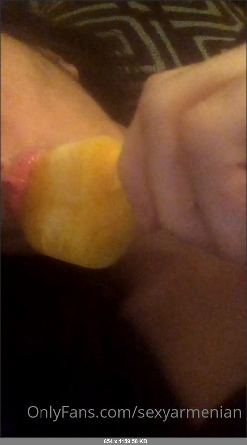 MEGA-FANS – sexyarmenian 01-06-2020 26216499 Like if you want me to suck on your dick like this