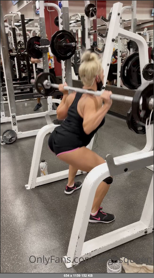 MEGA-FANS – vegasqueen-03-05-2021-Havent done squats in about a year, maybe more. Bad back and bad knees makes it almost unbearable while doing them. Soooo i saved them for the end of my leg wo