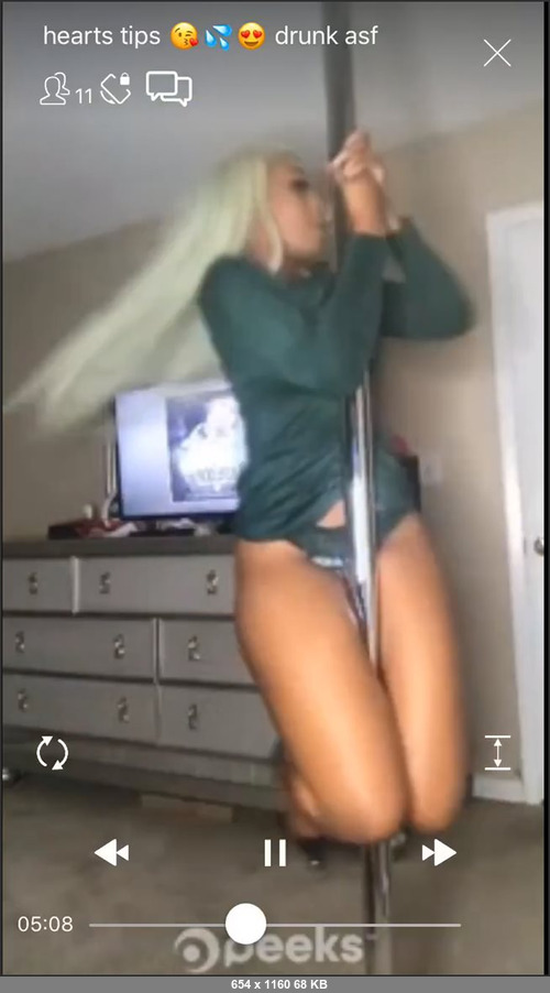 MEGA-FANS – rissa2cute 13-02-2018 1100778 Go add my peeks