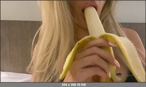 MEGA-FANS – schoolgirldiary 28-03-2020 16835250 it could be your banana…
