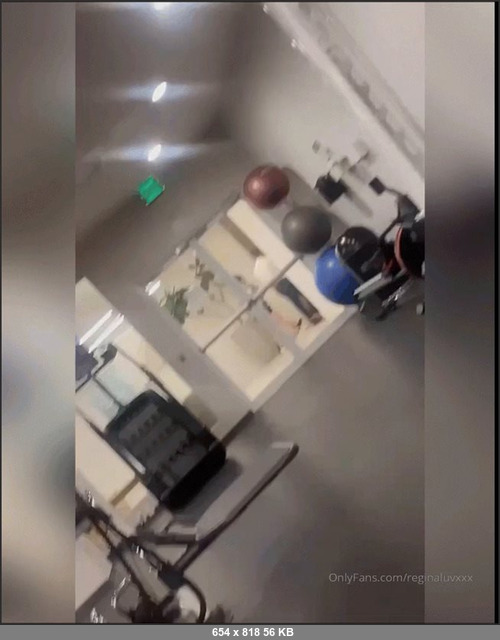 MEGA-FANS – reginaluvxxx 03-10-2021 205950821 Me and azariaandrews got wet in the gym and super horny  Tip 20 for the full tape and message me wetwet