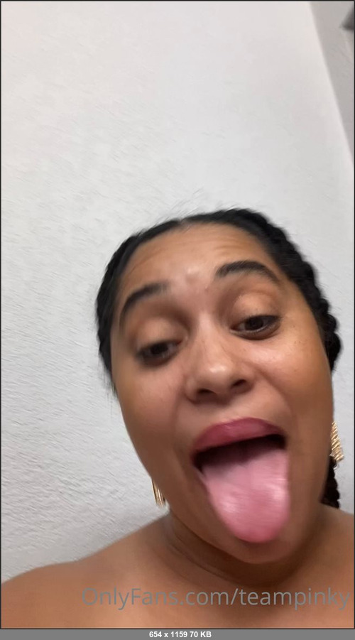 MEGA-FANS – teampinky-07-05-2020-Beat me here hurry