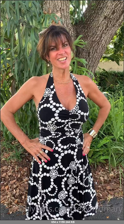 MEGA-FANS – sexymilfmary 19-09-2020 50454956 Friday night, let the weekend begin.