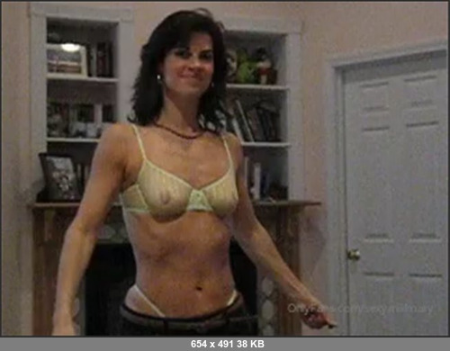 MEGA-FANS – sexymilfmary 19-11-2020 71819436 More Waaay back Thursday.