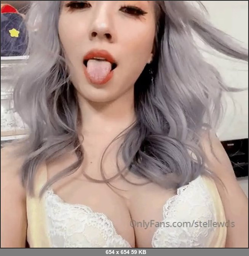 MEGA-FANS – stellewds-31-05-2021-Filmed a strip tease video where I take off my stream clothes I was just wearing. Would you like to imagine that Im doing it in front of you hehe