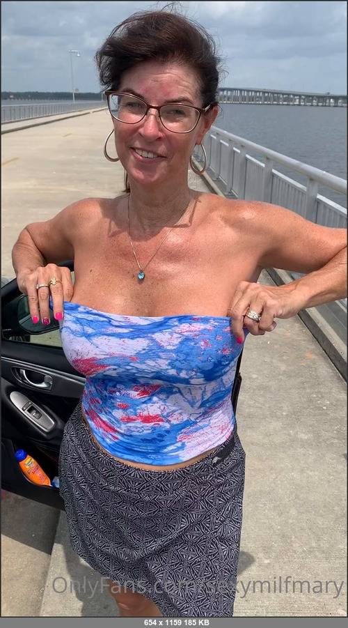 MEGA-FANS – sexymilfmary 25-08-2021 188501426 Sorry, thought I posted the entire Peek A Boo video from TikTok. Here it is.