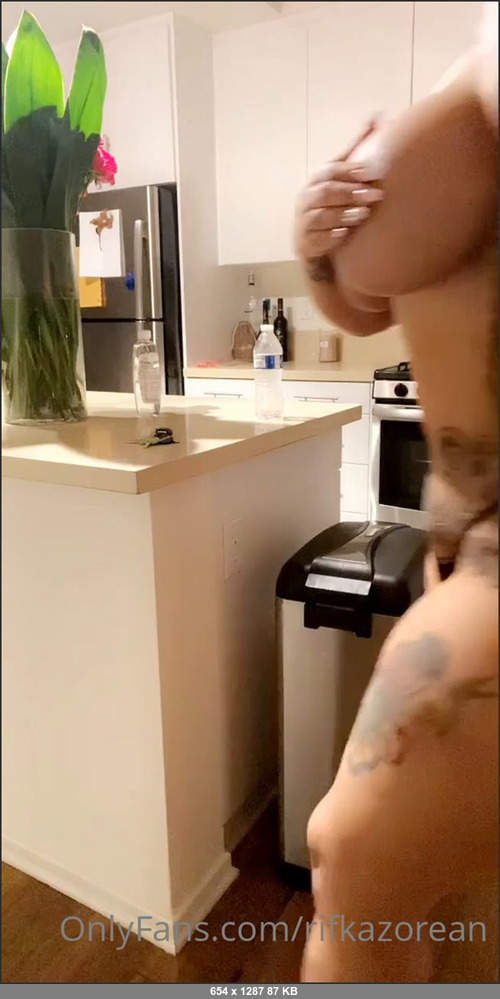 MEGA-FANS – rifkazorean 30-05-2020 26016571 Going or coming, follow me baby.