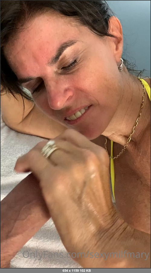 MEGA-FANS – sexymilfmary 26-07-2021 174822533 How about afternoon hard cock that needs to be sucked