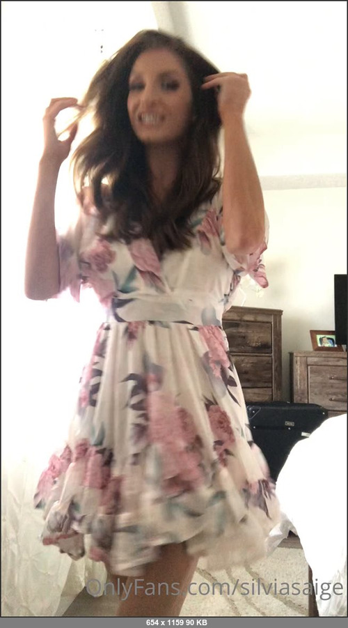 MEGA-FANS – silviasaige 18-10-2021 211724234 Is that cock up for some quickie Im going out, but I want to make my pussy cum first  Cant get enough of me Watch me