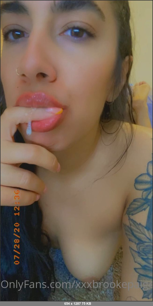 MEGA-FANS – xxxbrookepaige-28-07-2020-Spit