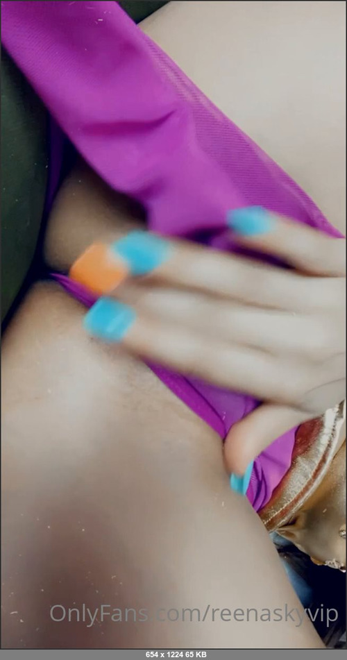 MEGA-FANS – reenaskyvip 20-01-2021 97229314 Get your custom tonight Feeling very naughty, what do you want me to do for you