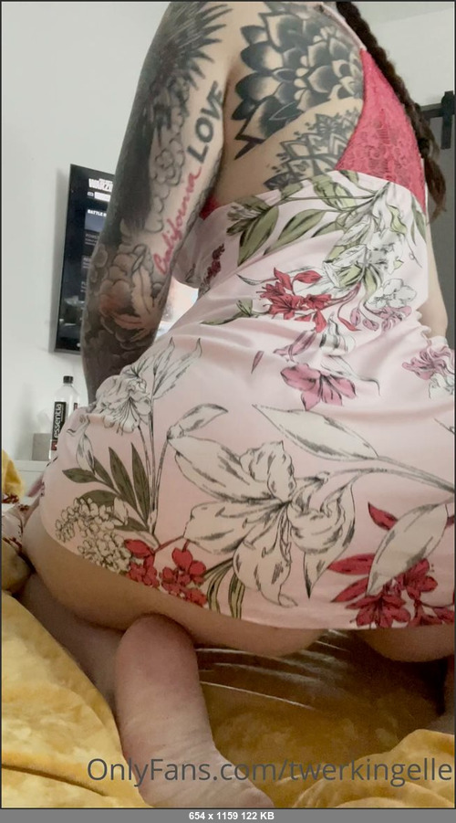 MEGA-FANS – twerkingelle-02-06-2021-Going to be playing cod for the next hour. Tip me with your username so I can see it in my messages and we can play. Im going to get my nails done after