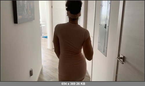 MEGA-FANS – raelynch 31-01-2020 12608561 Follow me to bed  check your messages