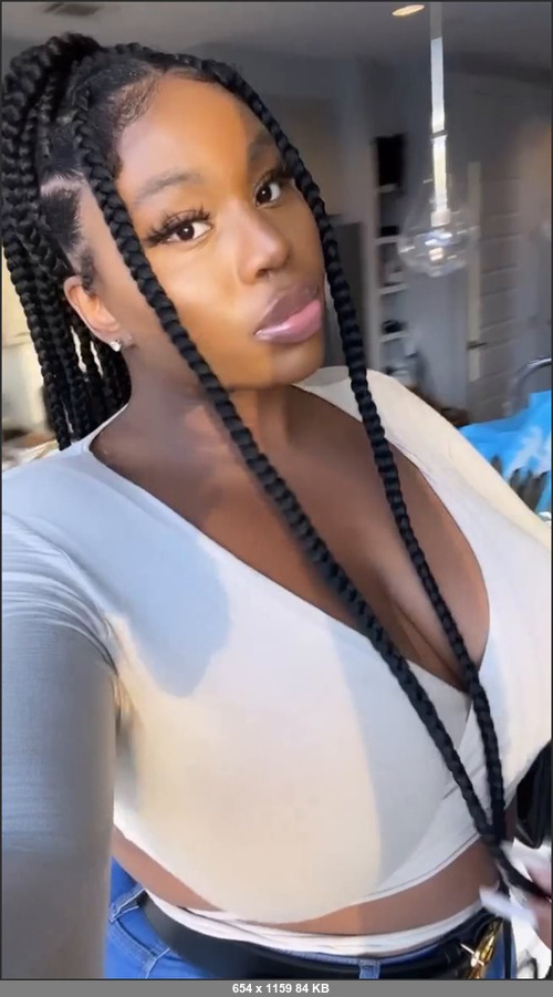 MEGA-FANS – tssexykayla-28-12-2021-I got some braids. Do yall like them