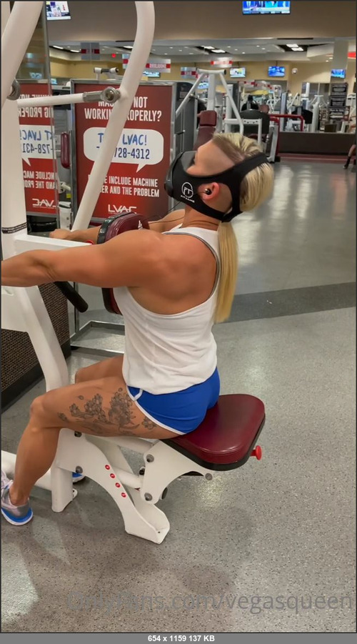 MEGA-FANS – vegasqueen-10-04-2021-A couple different back exercises, I went heavier than normal, needed to give these muscles an extra push this time  The first exercise is actually a ch