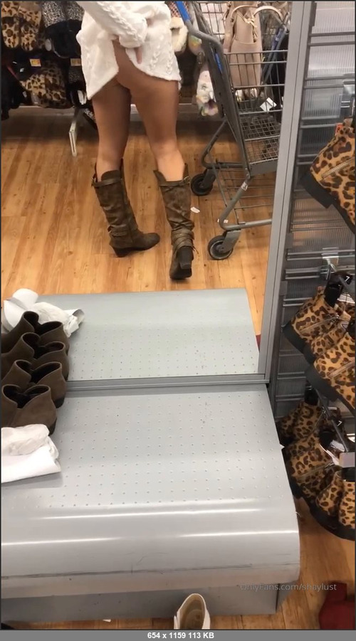 MEGA-FANS – shaylust 18-10-2019 7880896 A little public show at the store for all  Snuck out early this morning for some me time. Video to cum….