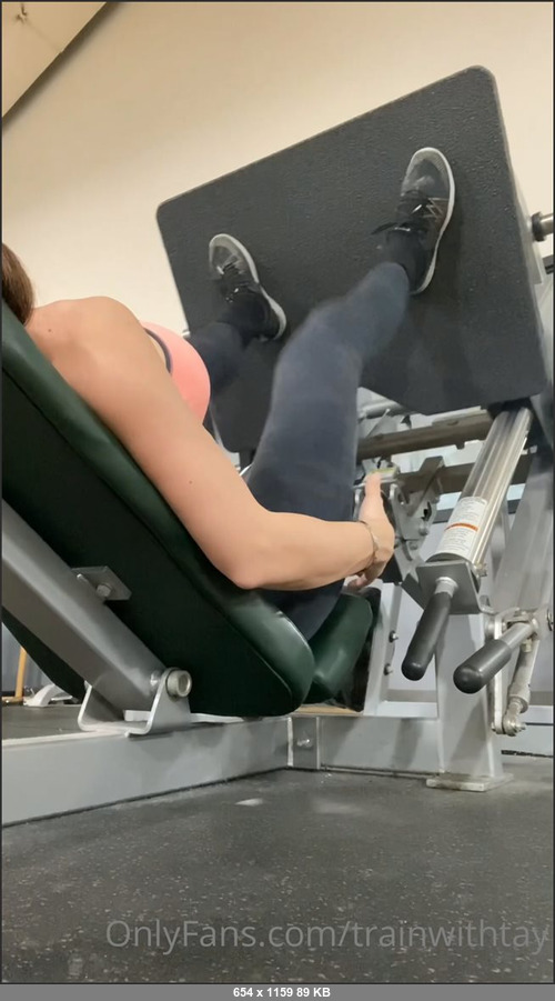 MEGA-FANS – trainwithtay-12-04-2021-OK guys, as some of you know, I recently had surgery  So that means for the past few weeks I havent been able to do ANY upper body at all  Still