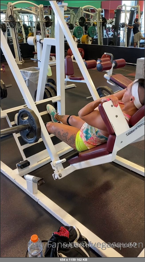 MEGA-FANS – vegasqueen-26-09-2020-Headed out to a different gym for a change in scenery, but more importantly a change in machinery. Its been a long while since I came here and wow am I sore as