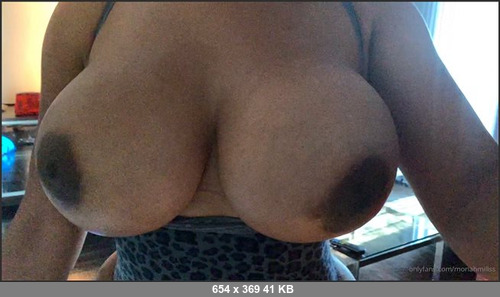 MEGA-FANS – moriahmillss 20-07-2021 172089993 Do you want to play with my titties, baby Spoil me 5 If you want to slap them with your cock, 10 If you want to suc