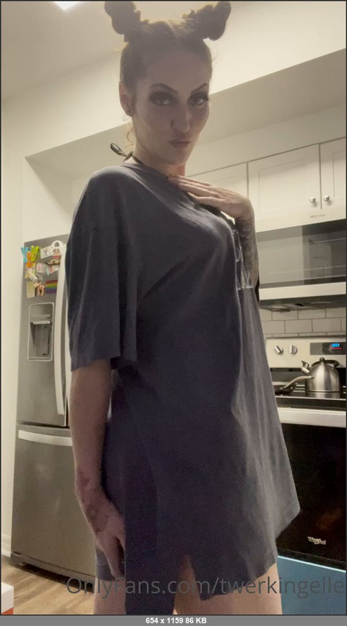 MEGA-FANS – twerkingelle-26-09-2021-Birthday vibes  subscribe to my oftenelle page for half off today