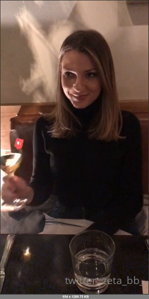 MEGA-FANS – zetabb-17-12-2020-i love the in between blond look  )