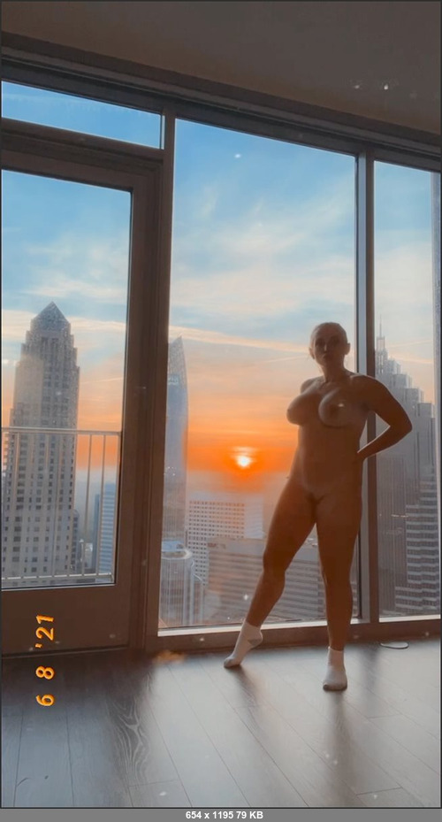 MEGA-FANS – zoieburgher-06-08-2021-I dont wanna get into it too deeply but this is a very scary week for me because of a lot of consequences to decisions I made in the past year. Please keep me in yo