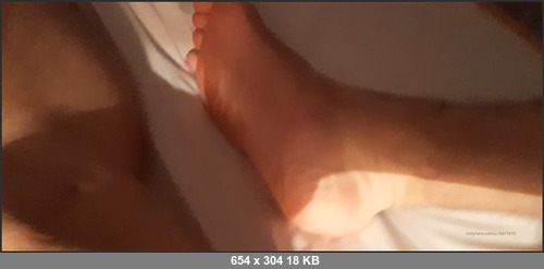 MEGA-FANS – tylerwu97-06-04-2020-I heard some of you are into feet…who wants more feet content