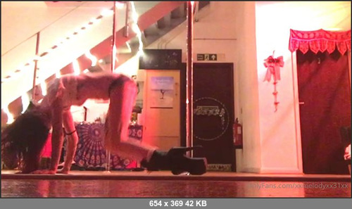 MEGA-FANS – xxmelodyxx31xx-25-09-2020-Kipping into your life like….