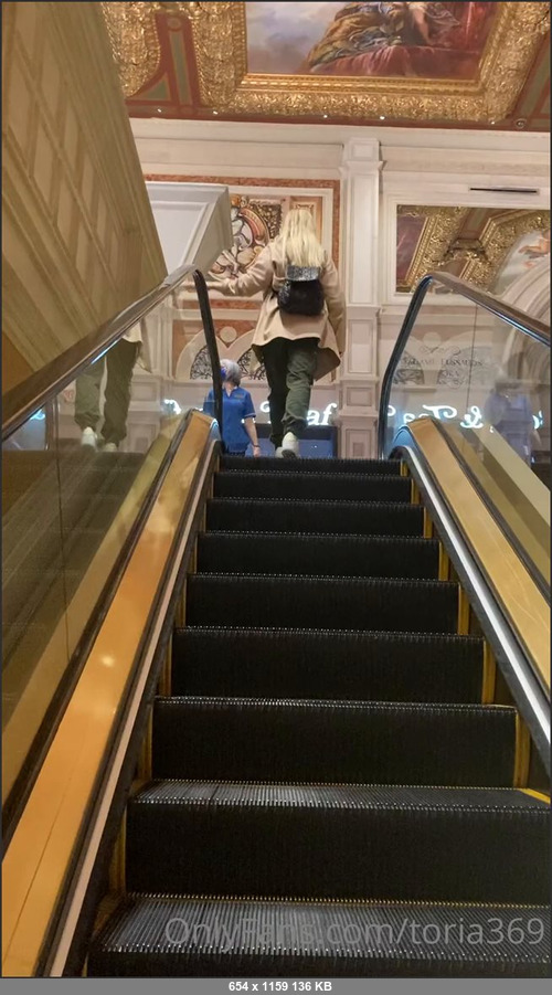 MEGA-FANS – toria369-20-03-2021-No longer a Vegas virgin