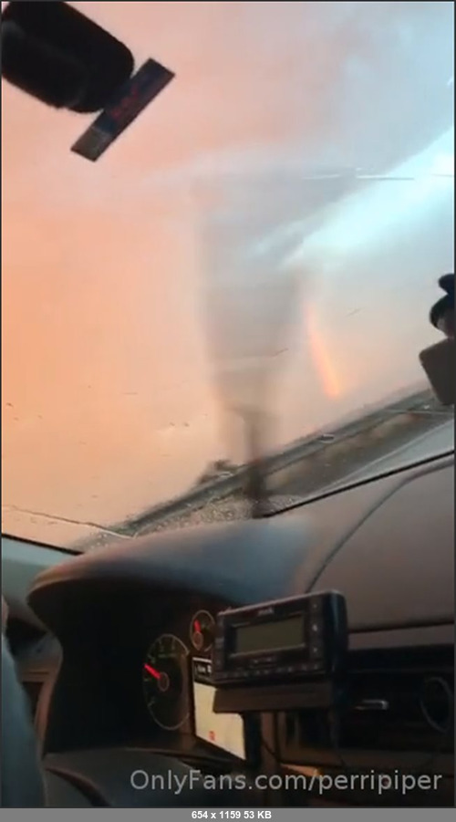 MEGA-FANS – perripiper-18-10-2019-Almost there