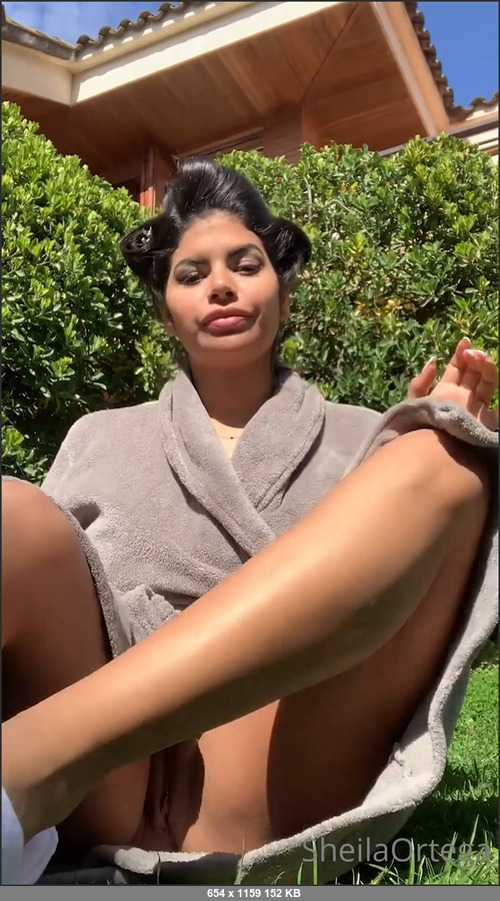 MEGA-FANS – sheilaortegaoff-22-03-2021-Aqu ando reliadisima con tanto rodaje…saco un tiempo para ti amoooorrr  Qu te gustara que grabase   hay un