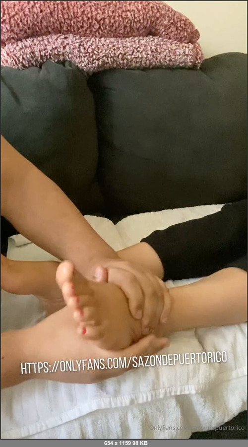 MEGA-FANS – sazondepuertorico-24-04-2020-Video 108 4 min  Chinese man massaging my foot