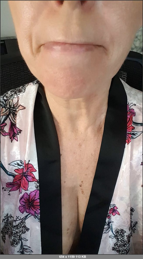 MEGA-FANS – sexymatureaussielady-10-12-2018-This was an onlyfans request. A perfect video for Tongue Tuesday.