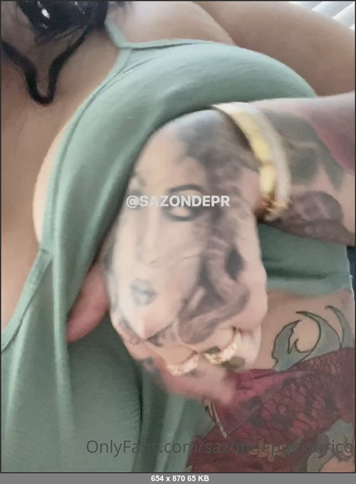 MEGA-FANS – sazondepuertorico-28-10-2021-squeeze me papi