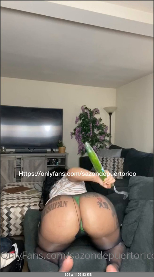 MEGA-FANS – sazondepuertorico-29-12-2020-125 Twerking In Pantyhose (fan requested)