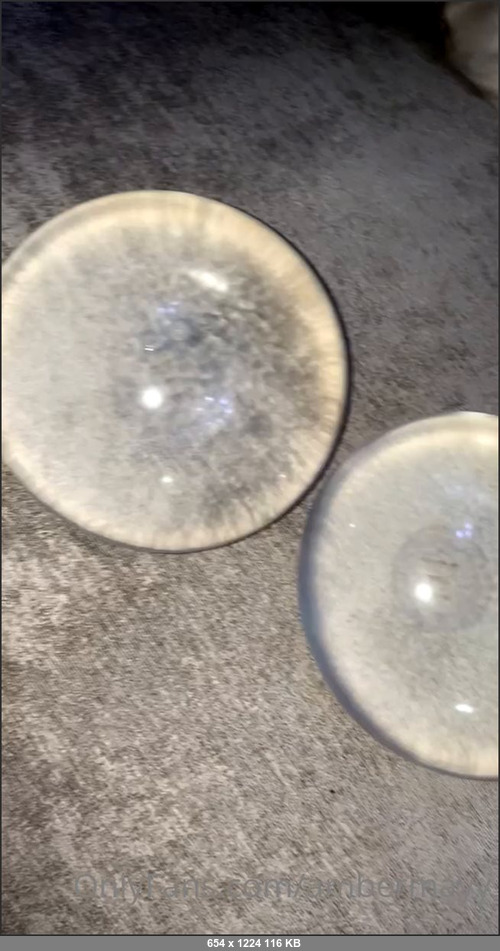 MEGA-FANS – ambermayy-07-10-2021-Who wants to buy my 1650cc implants