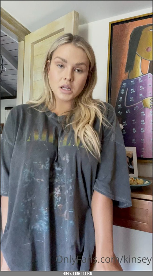 MEGA-FANS – unruly-23-04-2021-Baby I made you breakfast  Eating and stripping.. Am I making you hungry or horny