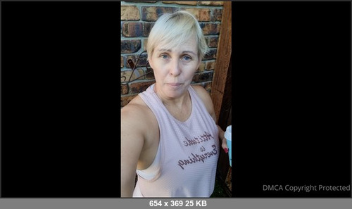 MEGA-FANS – sexymatureaussielady-15-04-2021-A very big thankyou to one of my fans.